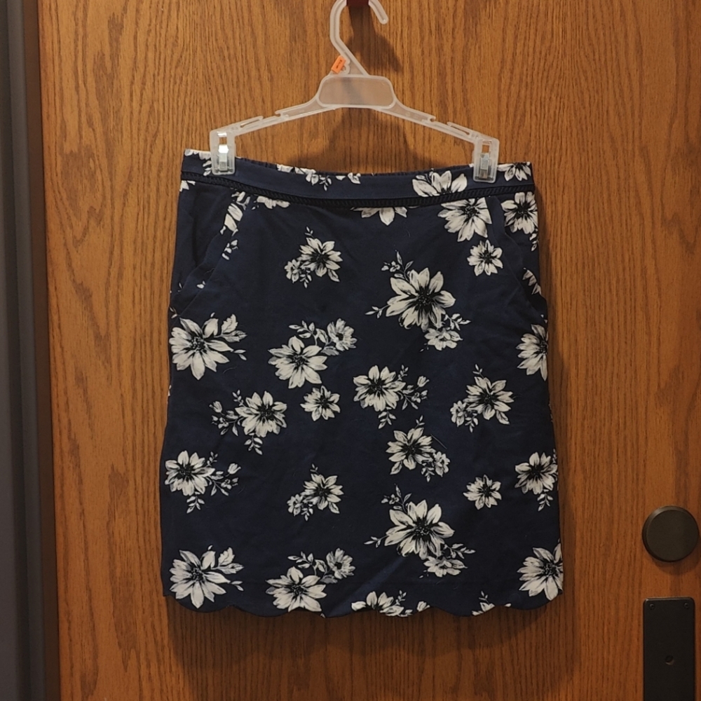 Skies are Blue Berenice Scallop Hem Skirt